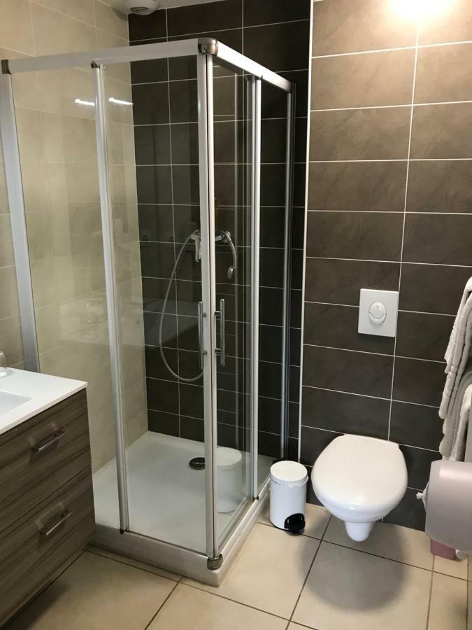 Auberge Des Baronnies LʼÉpine Eksteriør billede